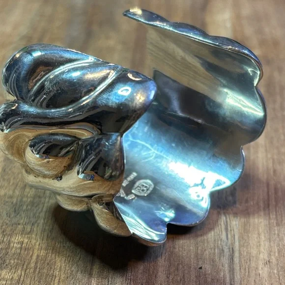 Taxco Los Ballesteros heavy sterling cuff